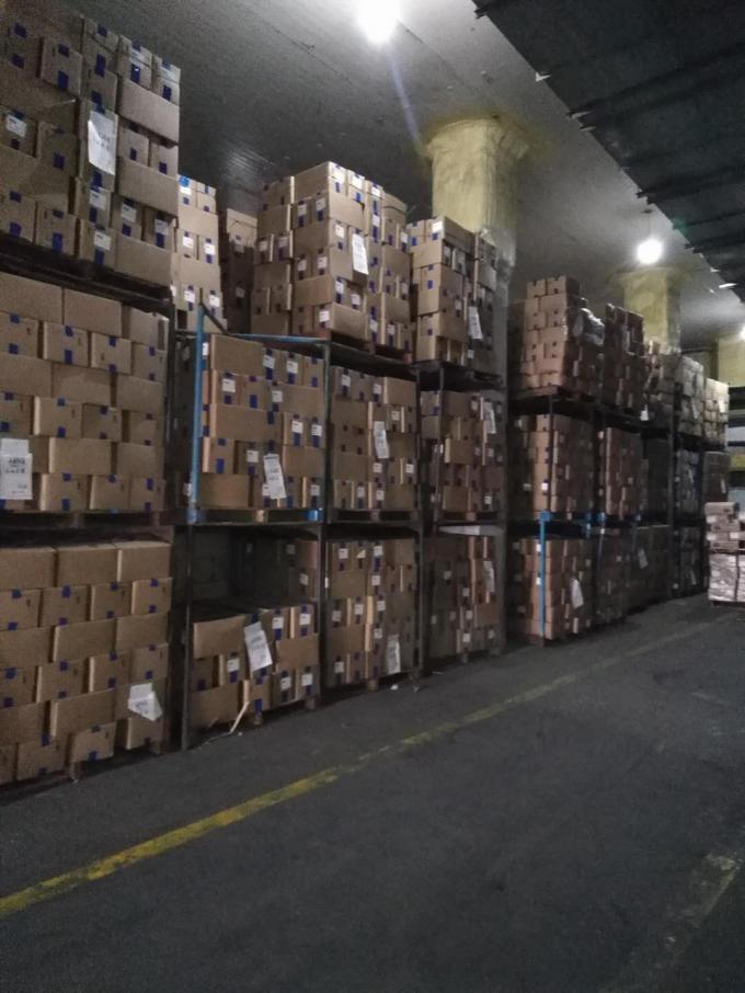 Framboises congel&eacute;es en vrac de haute qualit&eacute; Framboises congel&eacute;es en vrac Emballage de fruits 13