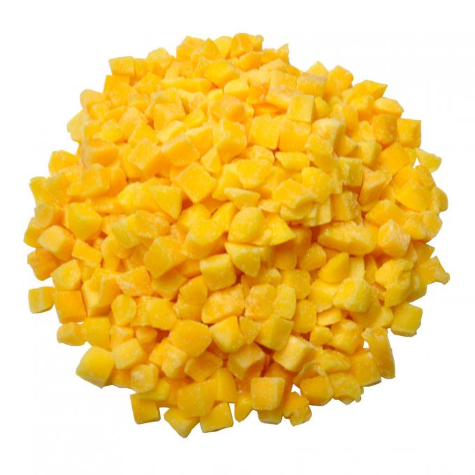 P&ecirc;ches jaunes biologiques IQF en d&eacute;s, fruits surgel&eacute;s en vrac, emballage en vrac, pulpe aqueuse, cubes entiers et moiti&eacute;s, go&ucirc;t sucr&eacute; pr&eacute;serv&eacute; 3