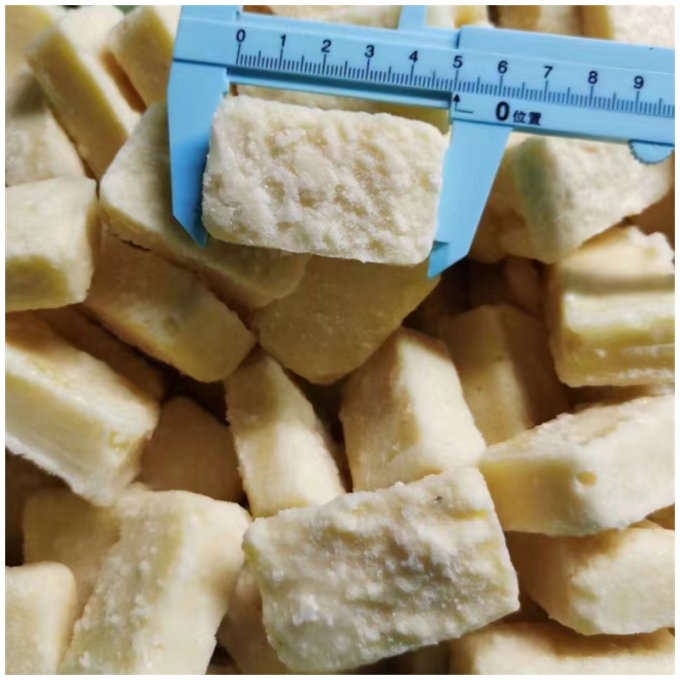 Cubes/D&eacute;s de pur&eacute;e de gingembre surgel&eacute;e IQF avec BONNE QUALIT&Eacute; ET PRIX 4