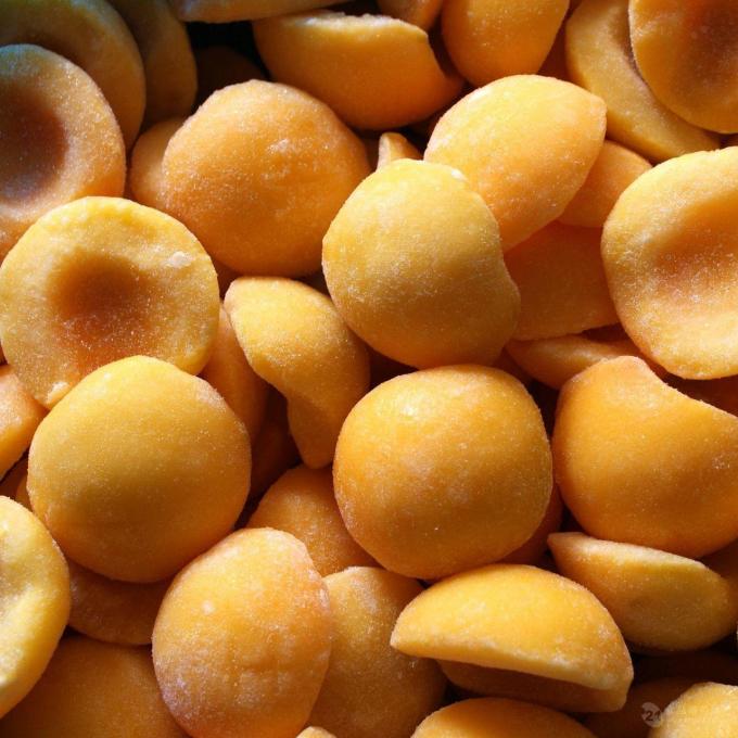 IQF Biologique Jaune P&ecirc;che &agrave; moiti&eacute; Fruits surgel&eacute;s Go&ucirc;t sucr&eacute; en vrac Emball&eacute; P&acirc;tes d'eau conserv&eacute;es Cube entiers Dose &agrave; moiti&eacute; Disponible 0